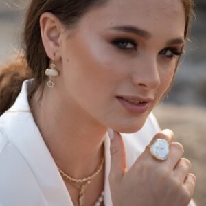 עגילי פנינה וקוורץ