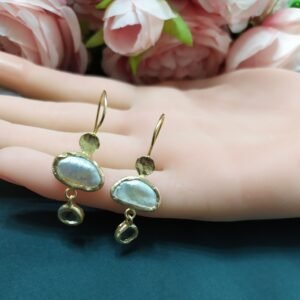 עגילי פנינה וקוורץ