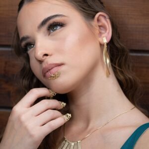 עגיל גאומטרי דו שכבתי