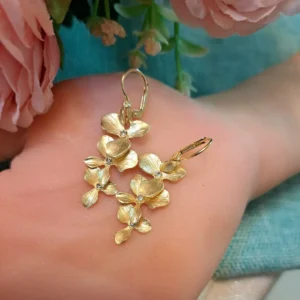 עגילי סחלבים משובצים