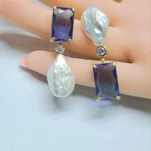 עגילים א-סימטריים זירקון כחול ופנינה