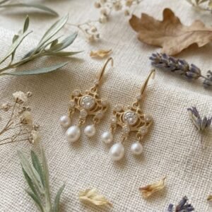 עגילי מלוכה – השראה ויקטוריאנית ופנינים