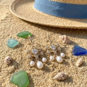 עגילי מלוכה – השראה ויקטוריאנית ופנינים