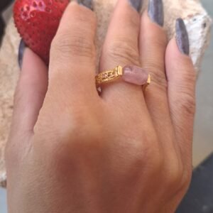 טבעת תות קוורץ ורובי (Strawberry Quartz) – למציאת הייעוד והקצב הפנימי שלך